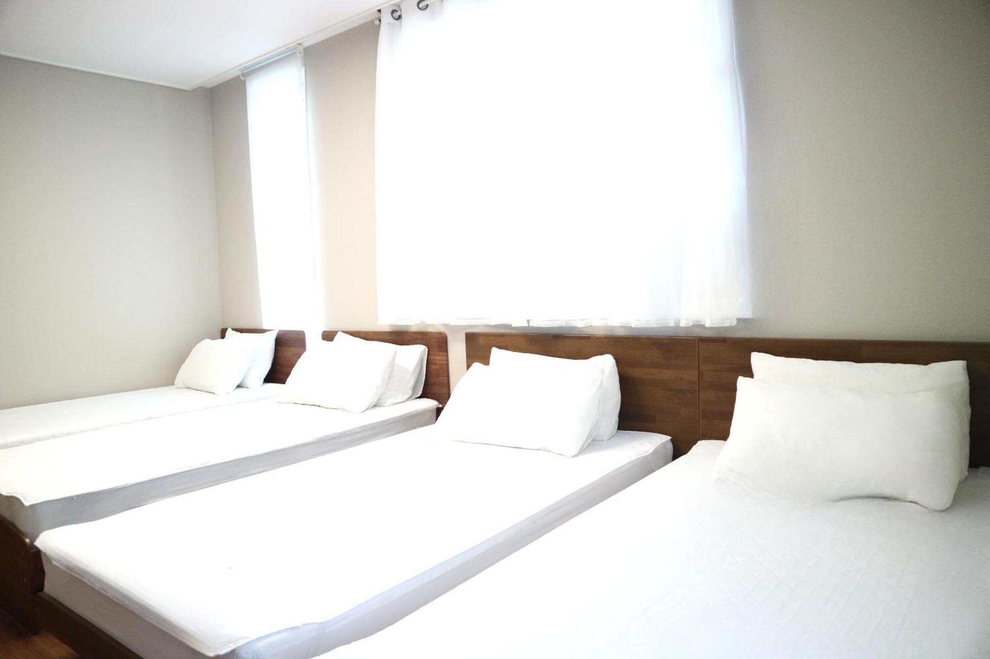 Mr. Kim Guesthouse Ίντσεον Εξωτερικό φωτογραφία