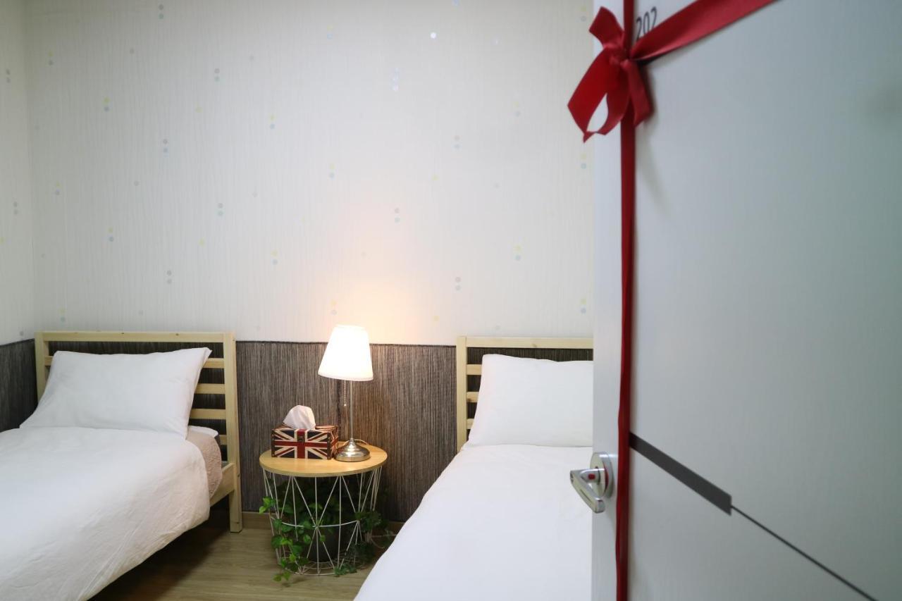 Mr. Kim Guesthouse Ίντσεον Εξωτερικό φωτογραφία